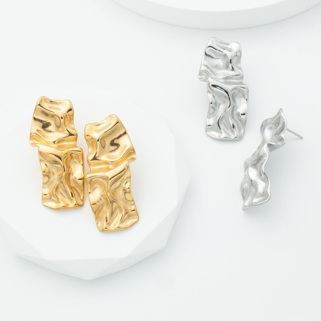 Crinkle Large Stud Earrings