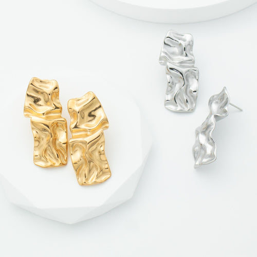 Crinkle Large Stud Earrings